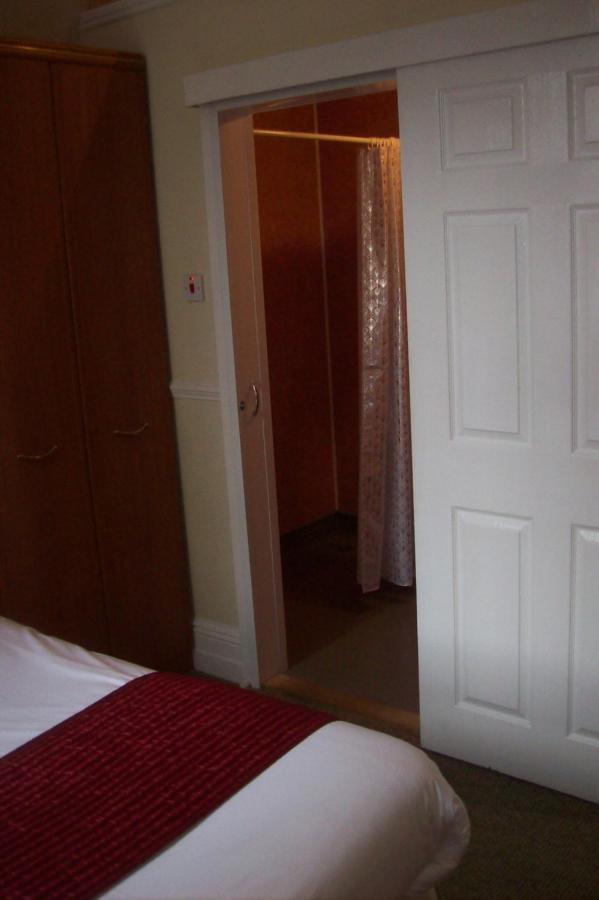 Avalon Guest Accommodation Great Yarmouth Esterno foto