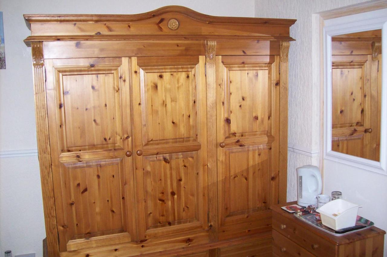 Avalon Guest Accommodation Great Yarmouth Esterno foto