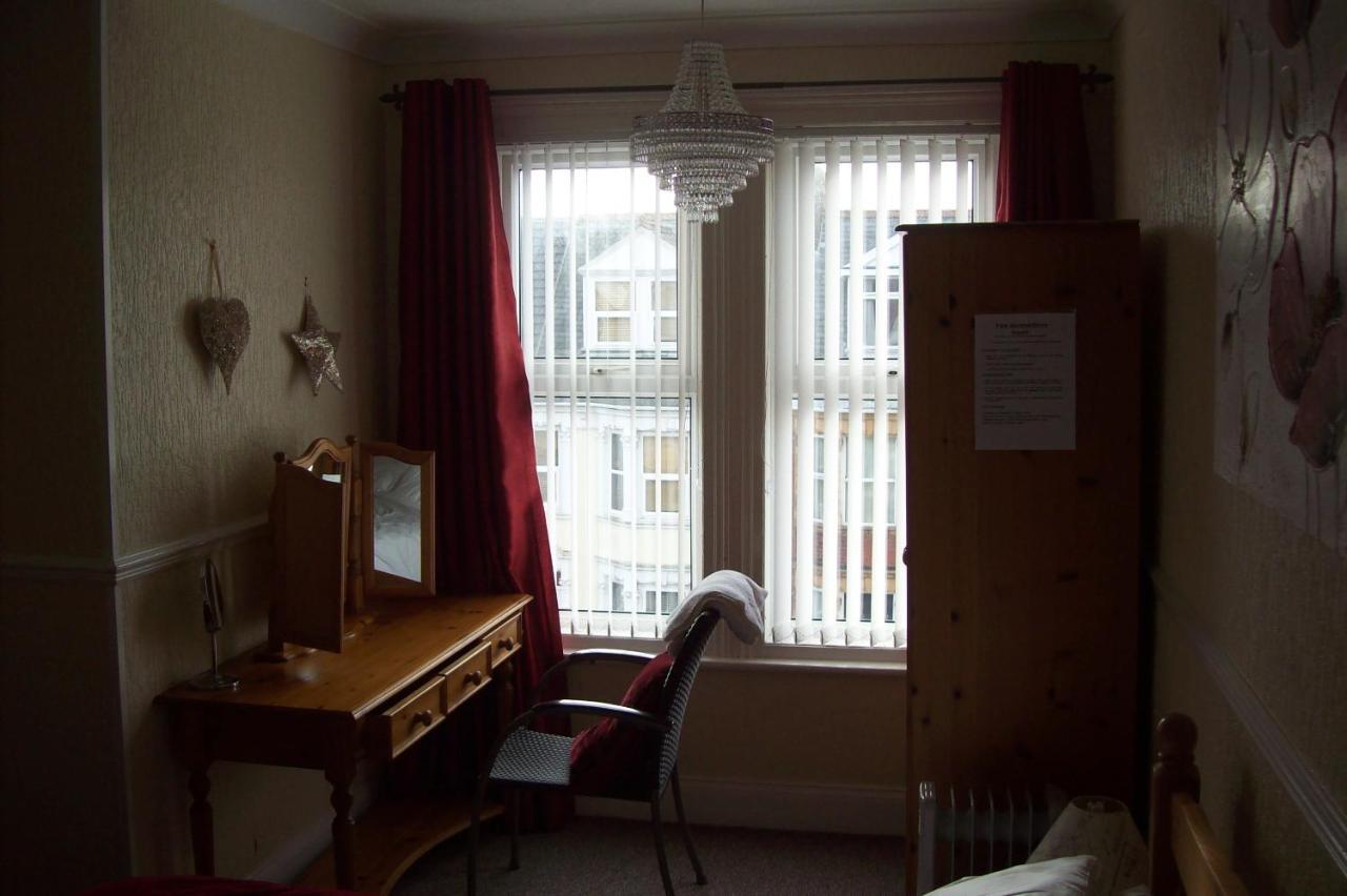 Avalon Guest Accommodation Great Yarmouth Esterno foto