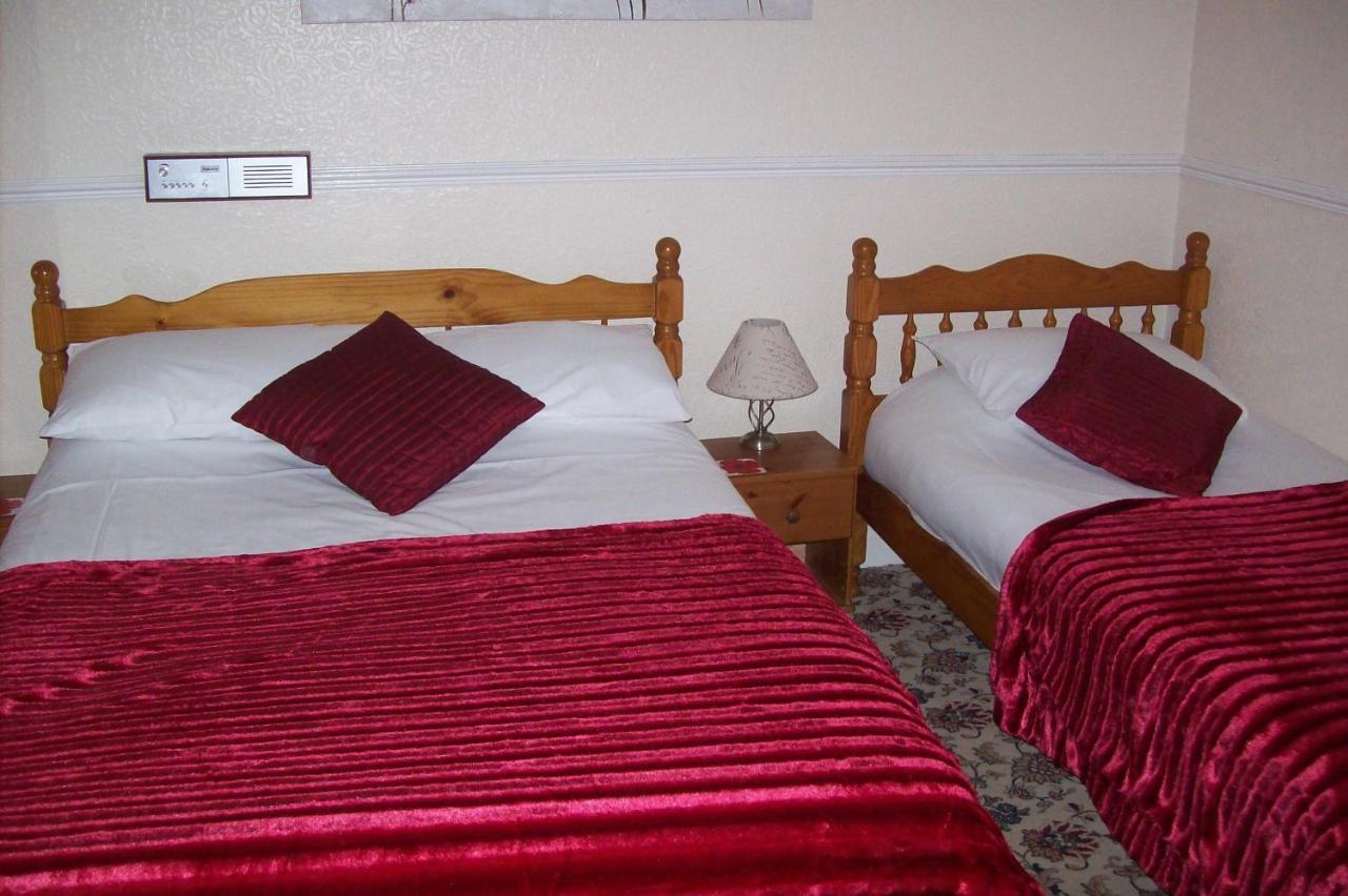 Avalon Guest Accommodation Great Yarmouth Esterno foto